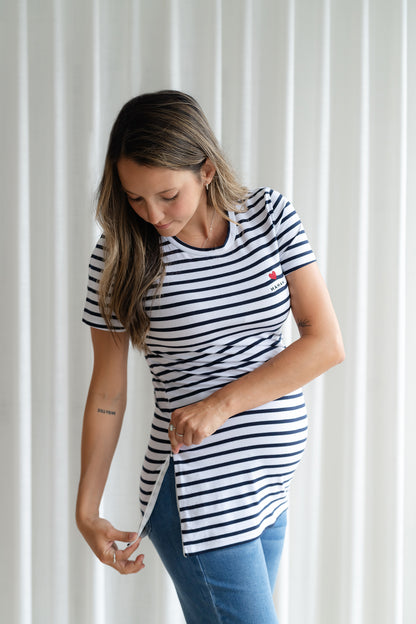 T-shirt d'allaitement rayé blanc/marine "maman" design Petit Cœur Rouge