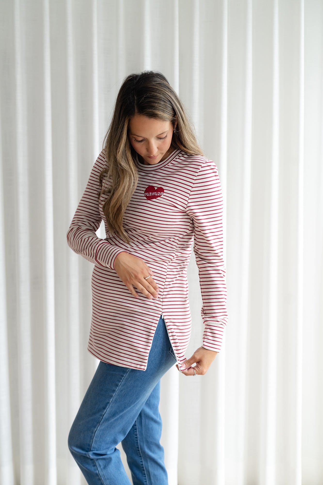 Chandail d'allaitement "maman" design cœur