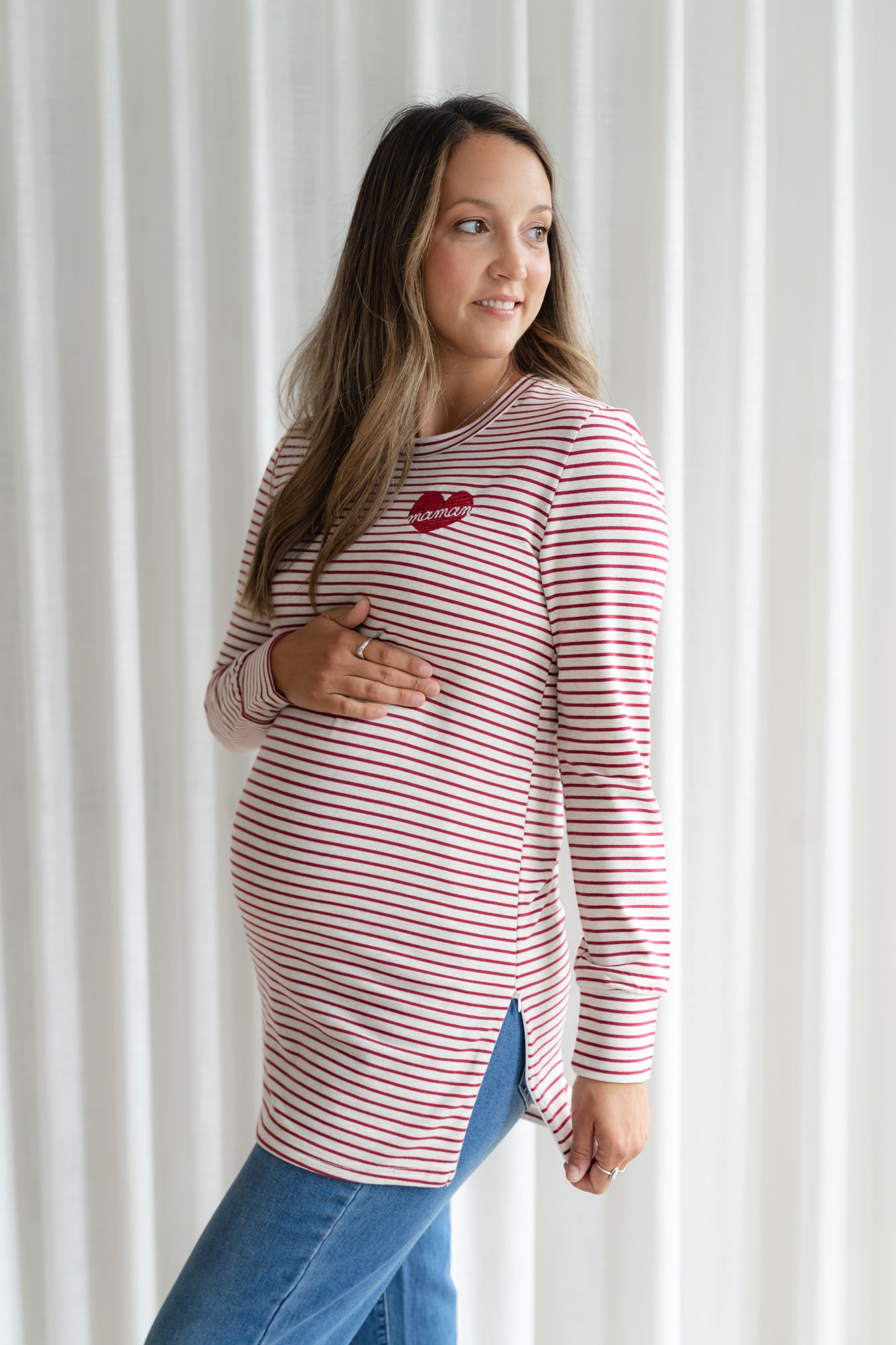 Chandail d'allaitement "maman" design cœur