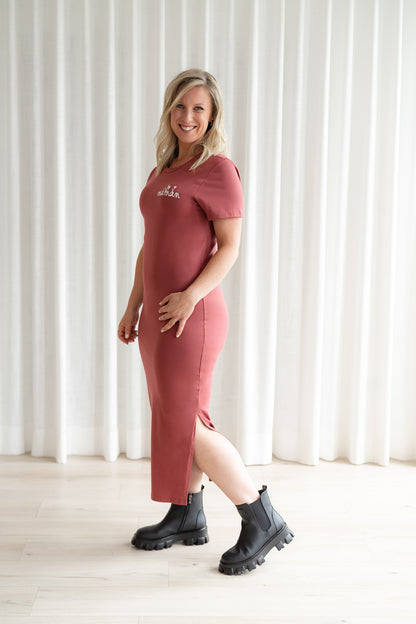 Robe t-shirt "maman" design fleuri