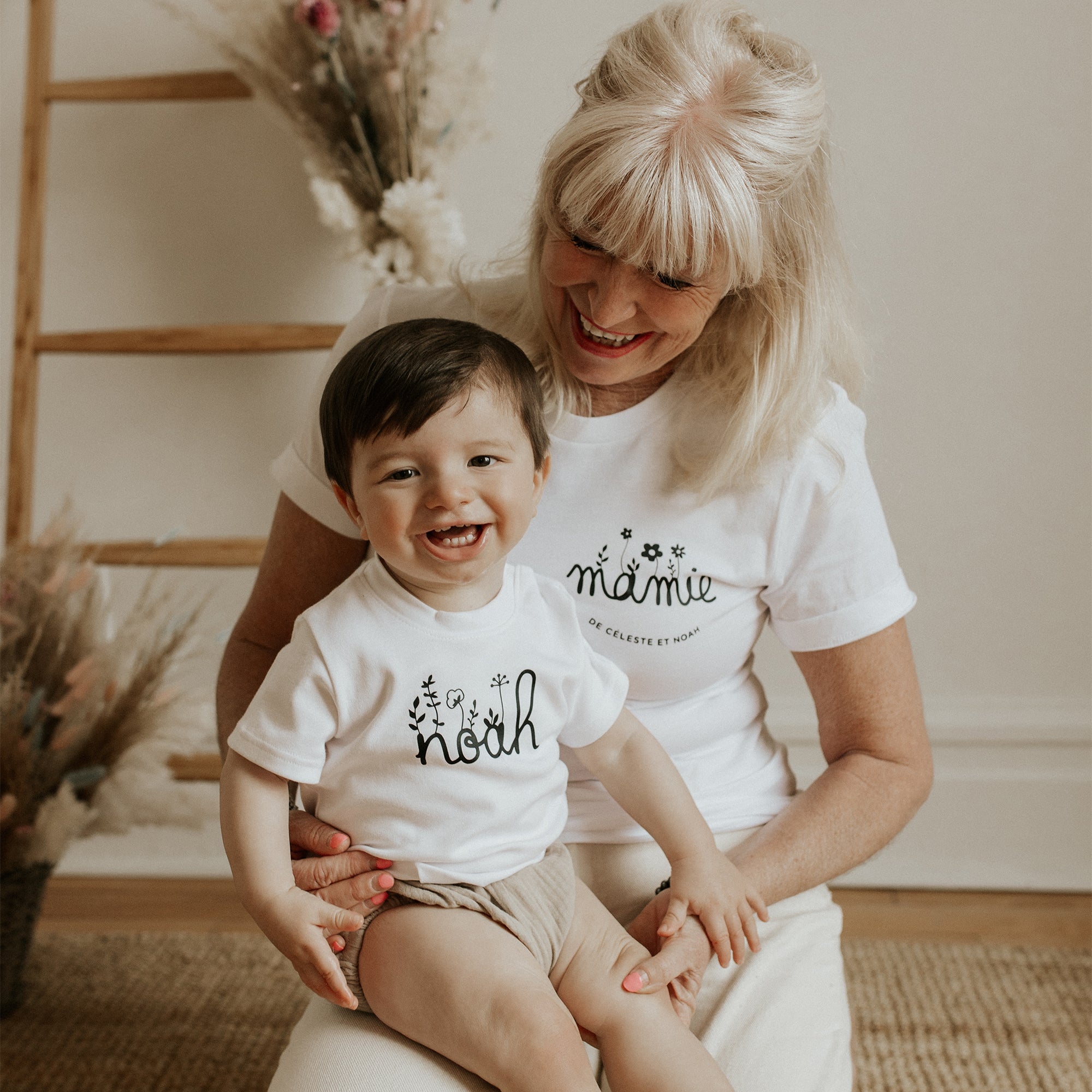 T-shirt FLEURI pour grand-maman - À PERSONNALISER