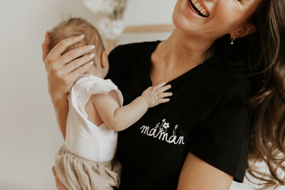 Robe t-shirt "maman" design fleuri