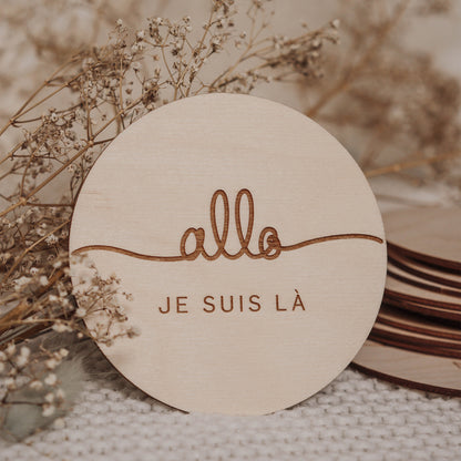 *prêt-à-partir* Pastille d'étape en bois - "allo je suis là"