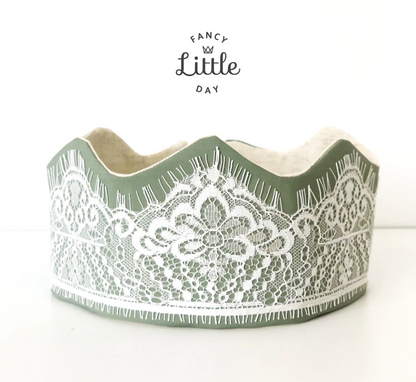 *prêt-à-partir* Couronne de fête réversible avec dentelle